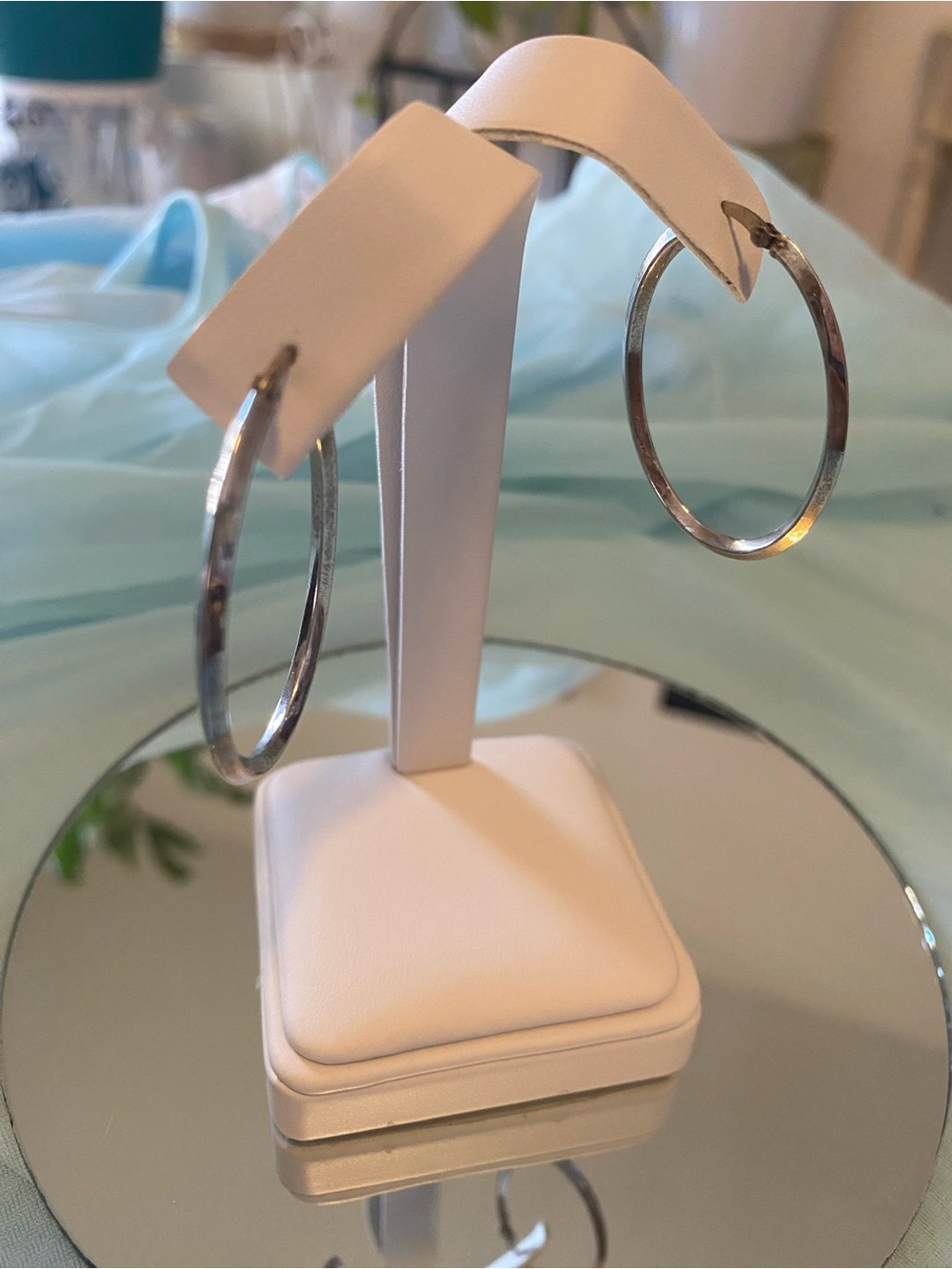 LARGE STERLING SILVER KNIFE EDGE OVAL HOOP EARRINGS